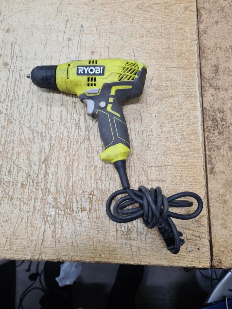 Ryobi ZRD43K 5.5-Amp 3/8 in. Variable Speed Drill 