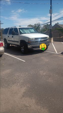 2004 Chevrolet Suburban