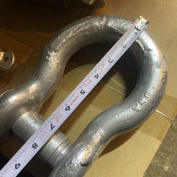 Shackles 