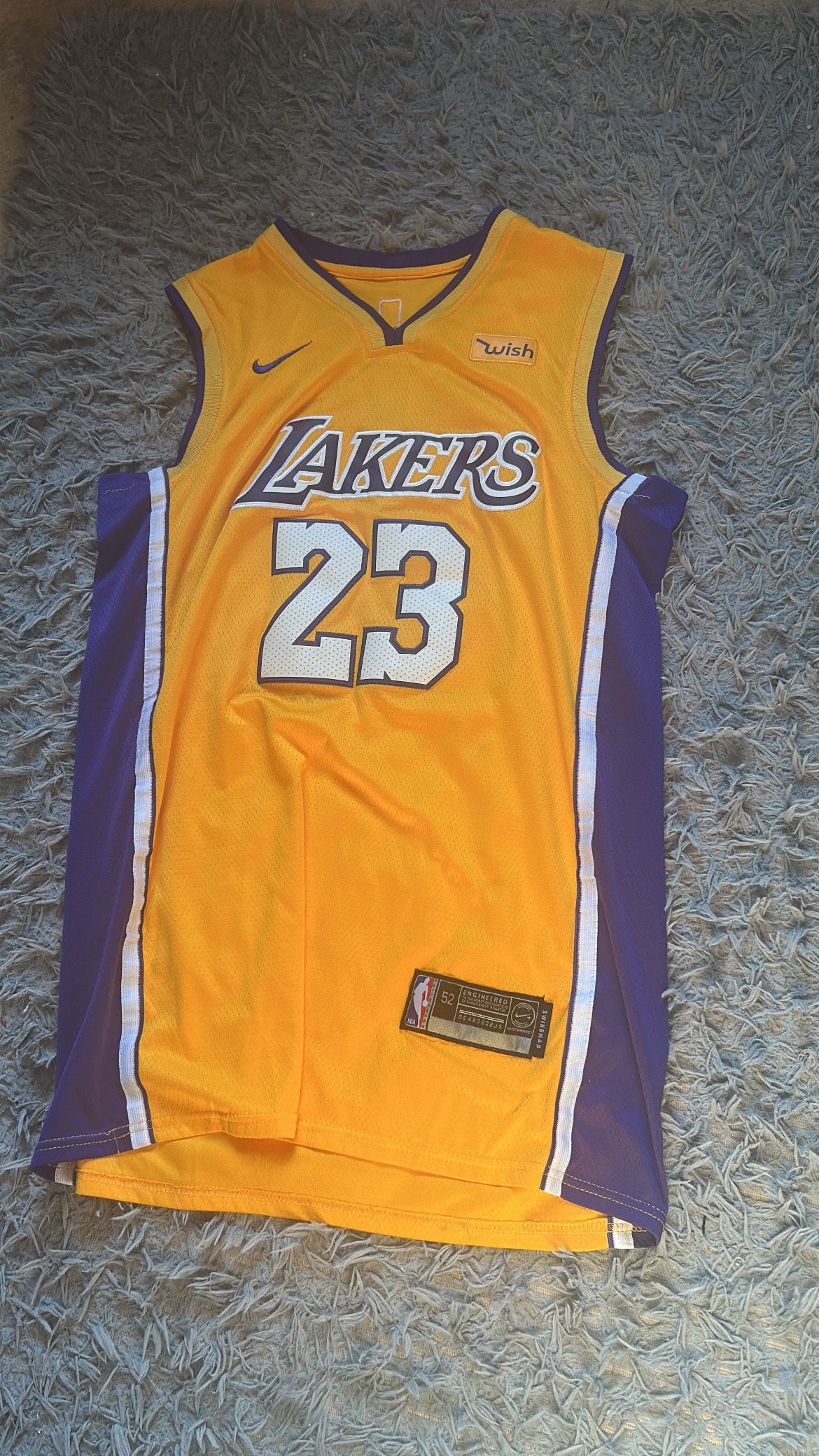 Yellow Lebron James jersey 