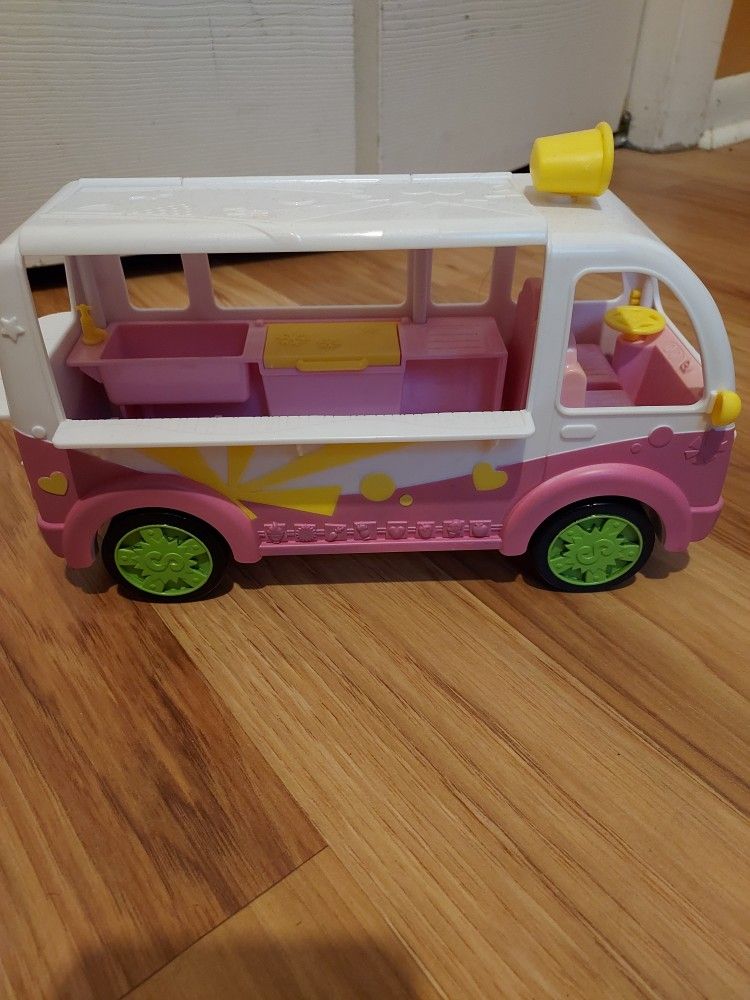 Shopkins Pink and White Food Fair Ice Cream Scoops Truck Vehicle Only