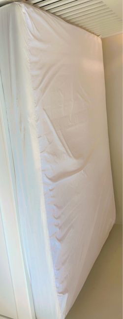 IKEA MATTRESS 10 inches