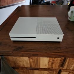 Xbox One S 