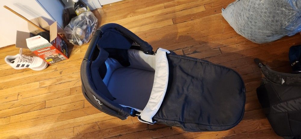 Nuna Stroller With Bassinet