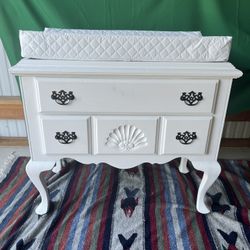 Beautiful Baby Changing Table!! 