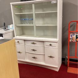 Display Cabinet