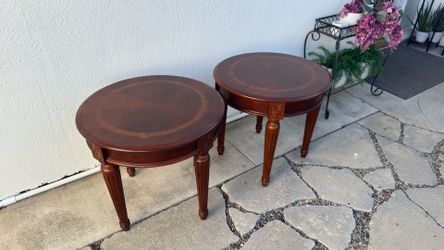 Wood end table