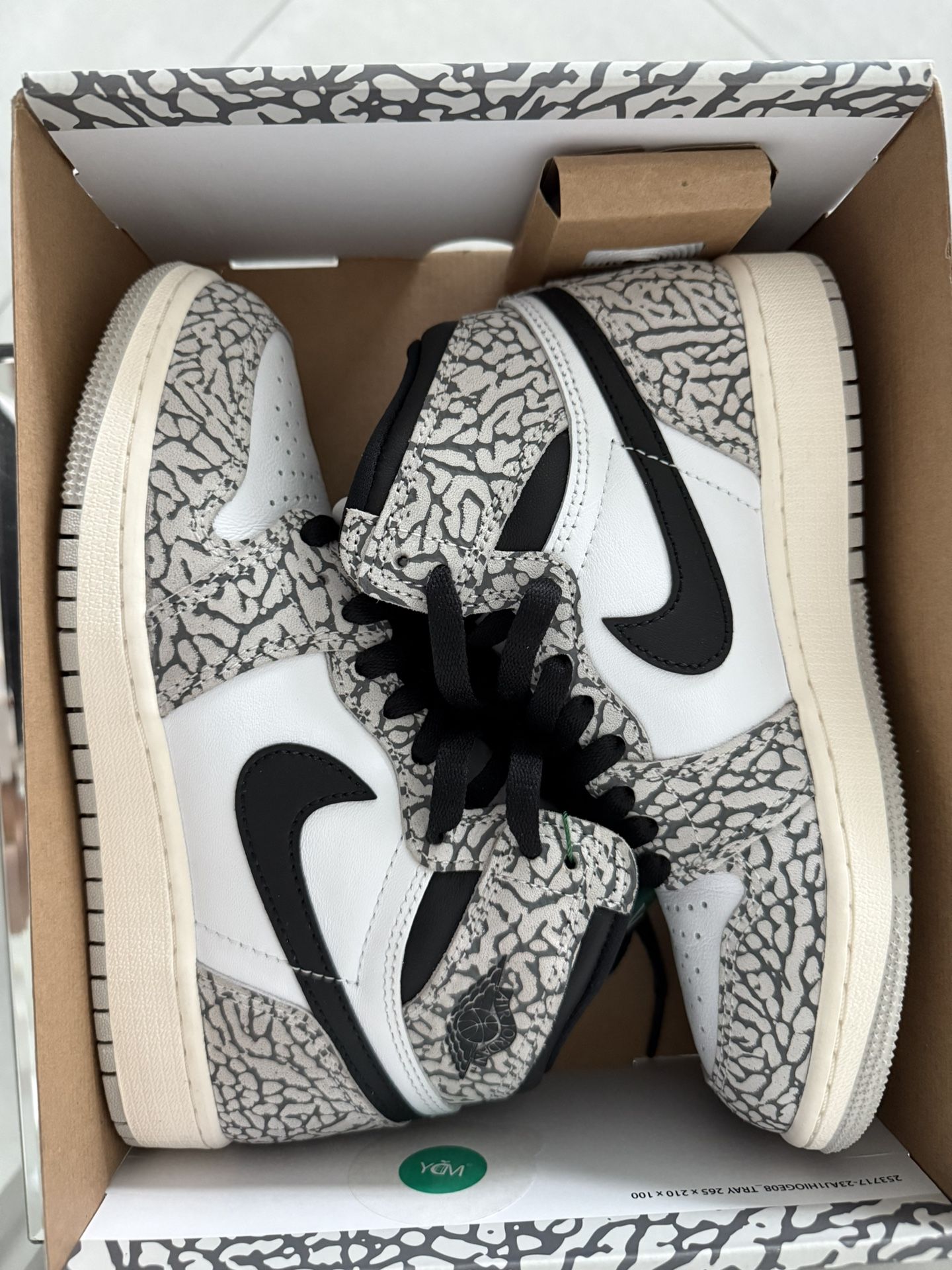 Air Jordan Size 4Y