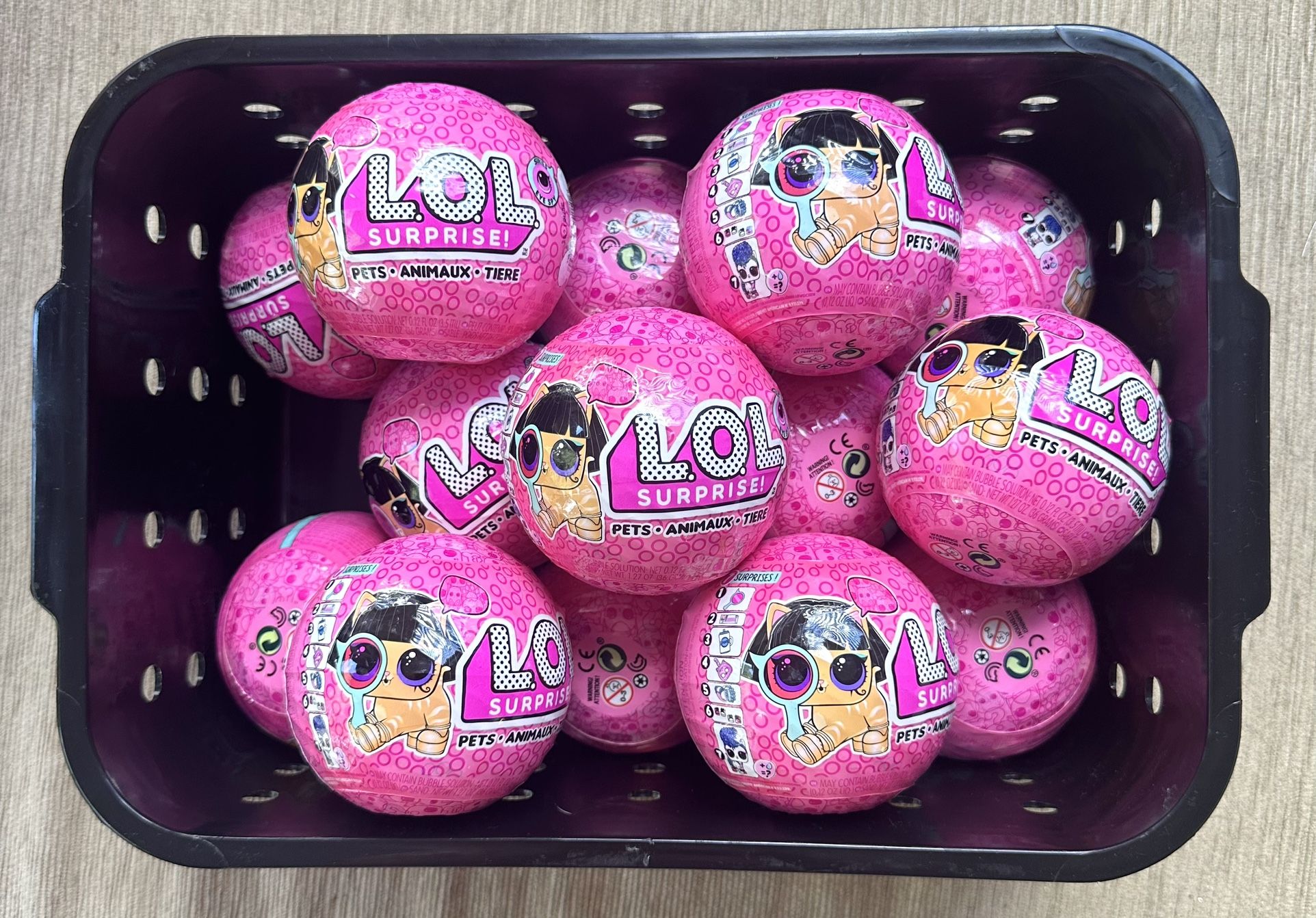  LOL Surprise Pets Eye Spy Series 