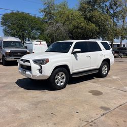 2021 Toyota 4RunnerSR5 • 4WD • 6cyl