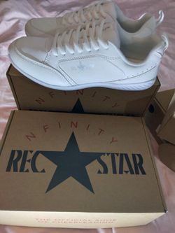 N  FINITY (REC 🌟 STAR) The OFFICIAL SHOE OF CHEERLEADING