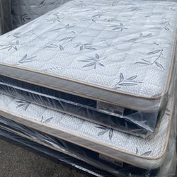 ✨Mattress pillow top✨ 💎12” inches tall 🔵Queen 🟣Full 🟠Twin 🟡King 🔴Cal king 🔘 Delivery available🚛