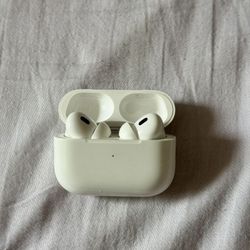 Apple AirPods Pro - 2nd Generation 