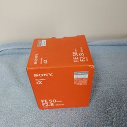 Sony FE 50MM F2.8 MACRO CAMERA LENS NEW