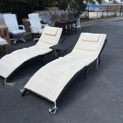 OUTDOOR PATIO CHAISE LOUNGES CHAIRS ( Set Of 2 ) 