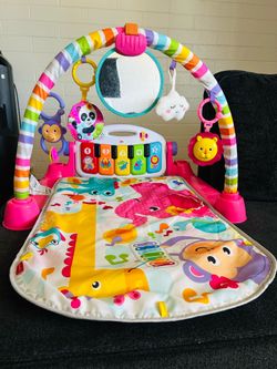 Fisher-Price Deluxe Kick & Play Piano Gym Baby Playmat with Electronic Learning Toy, Pink