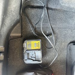 Dewalt Battery Charger