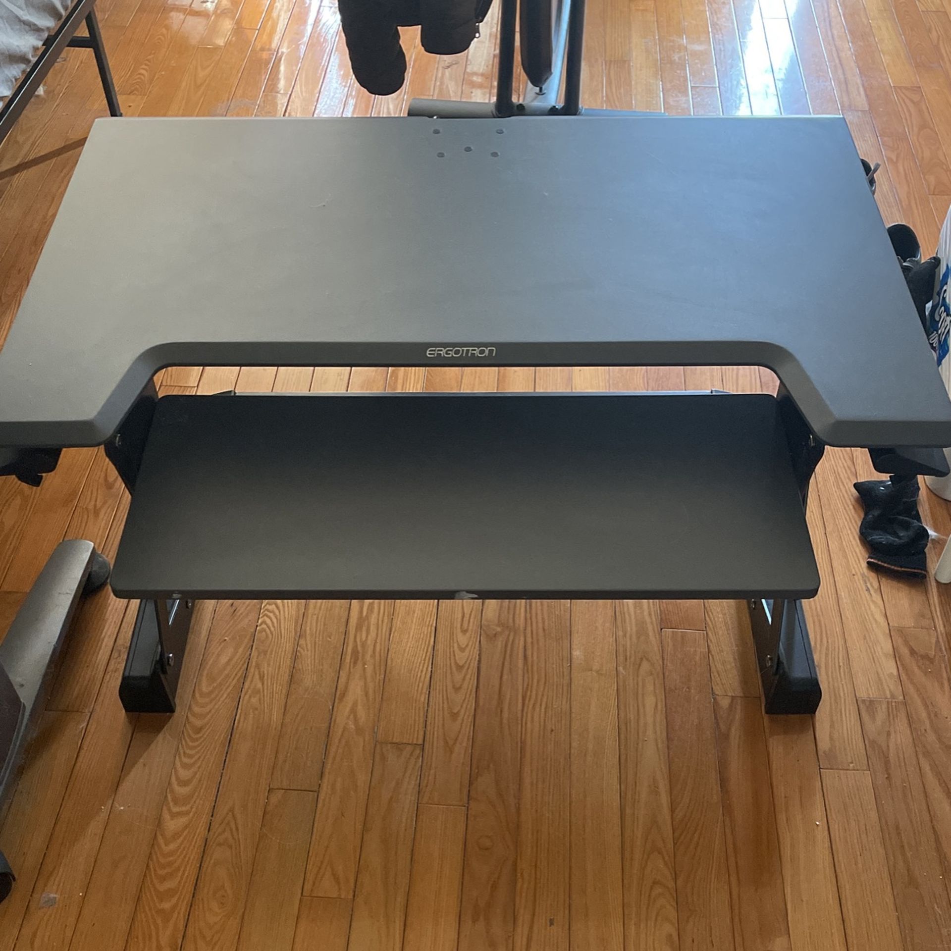 Ergotron WorkFit-TL Sit-Stand Desk 37.7”