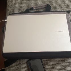 Samsung Book Touchscreen Laptop