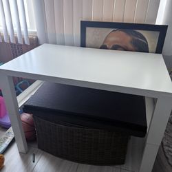 Free Table