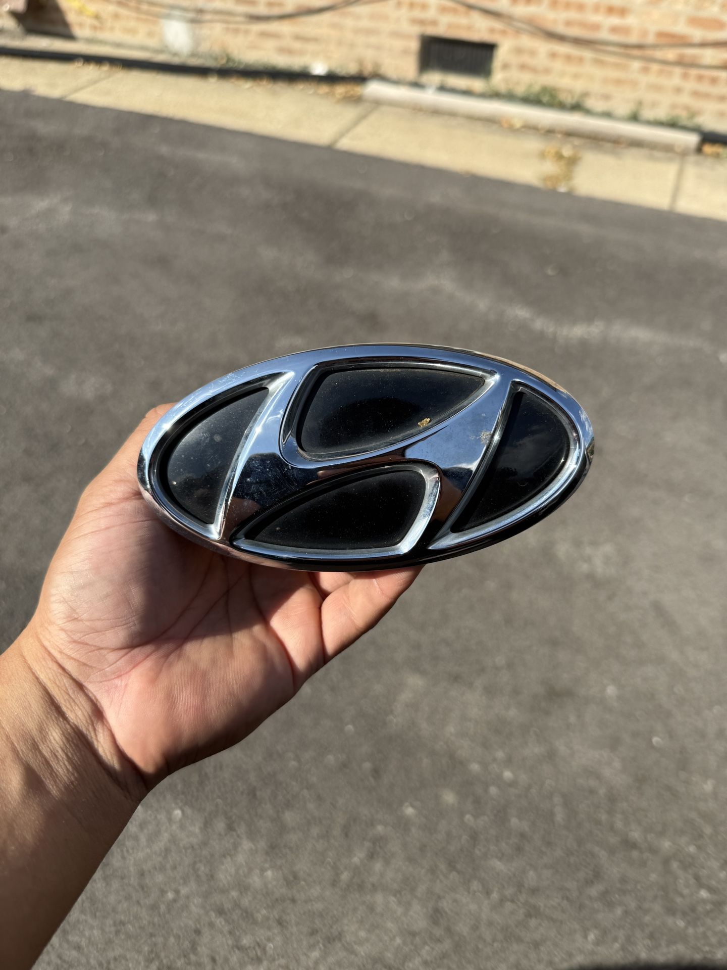Hyundai Elantra 2019 Trunk Logo