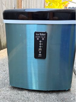 Think Gizmos Countertop Ice Maker (TG32) – Like New