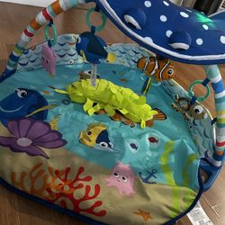 baby tummy time mat 