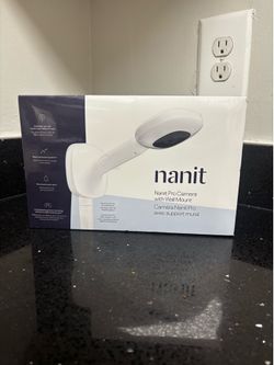 Nanit Pro Camera with mount