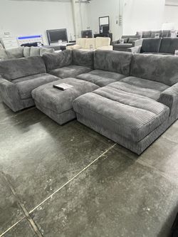 SECTIONAL XL 