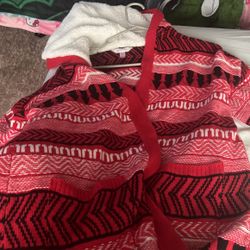 Fleece Hooded Red Knitted Worn 