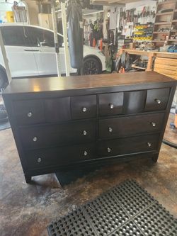 Dresser and 2 Night Stands