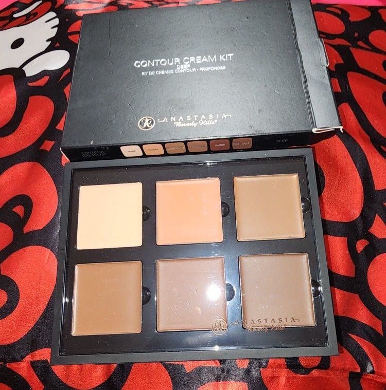Anastasia Countour Pallet 