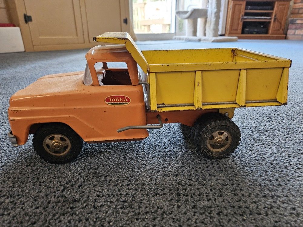 Tonka Dump Truck Orange