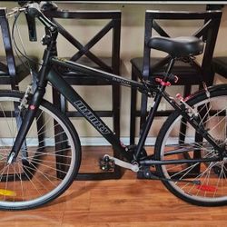 700cc Infinity 21sp Hybrid Touring Commuter Bicycle