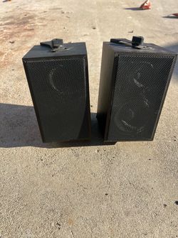 Mitsubishi wall hanging speakers