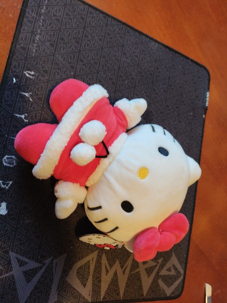NEW PLUSH W- TAG, HELLO KITTY - PICK ⛏️ UP ONLY