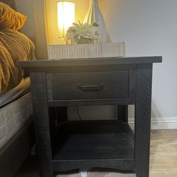 Tv console side table and coffee table all for $25