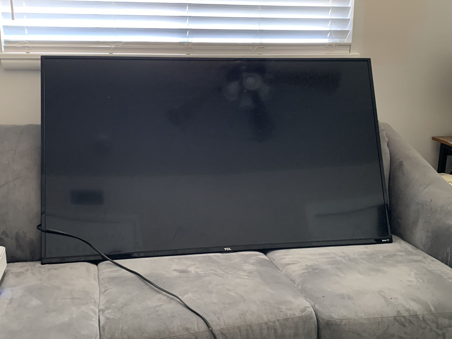 TCL 55” ROKU TV