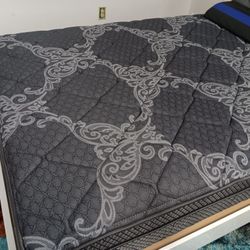 *Heart Day Flash Sale!!!*---Comfort Foam Veridian Euro Mattresses---From $199!!!---Delivery/$10 Down Financing😉