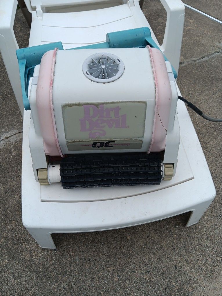 Dirt Devil Pool Cleaner