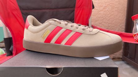 Adidas Casual Sneakers Size 9 Men’s