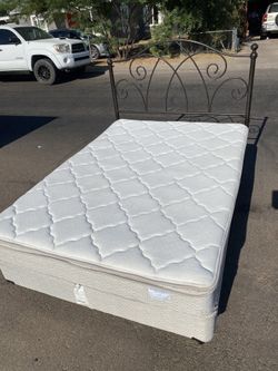FREE DELIVERY: Full Size Pillowtop Bed