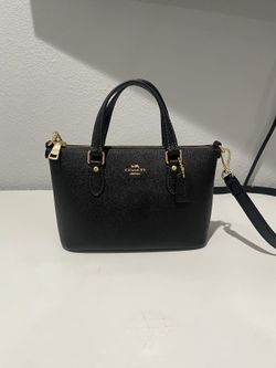 Coach mini gallery crossbody
