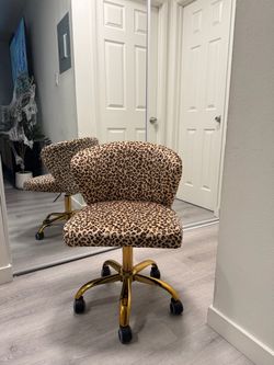 Leopard chair
