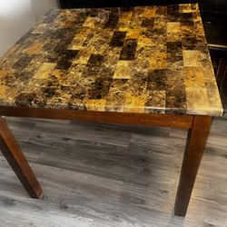 Kitchen/Dinning Room Table 