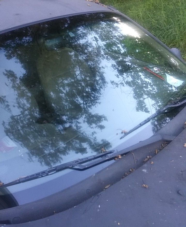 2000 ford escort 88000 miles runs great alot of new parts