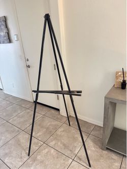 Signed stand poster stand