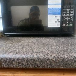 Black Countertop Microwave