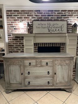Beautiful Refinished John Stuart Buffet / Sideboard / Bar / Media Console / TV Stand / Entryway Piece / Hutch with Cabinets and Drawers
