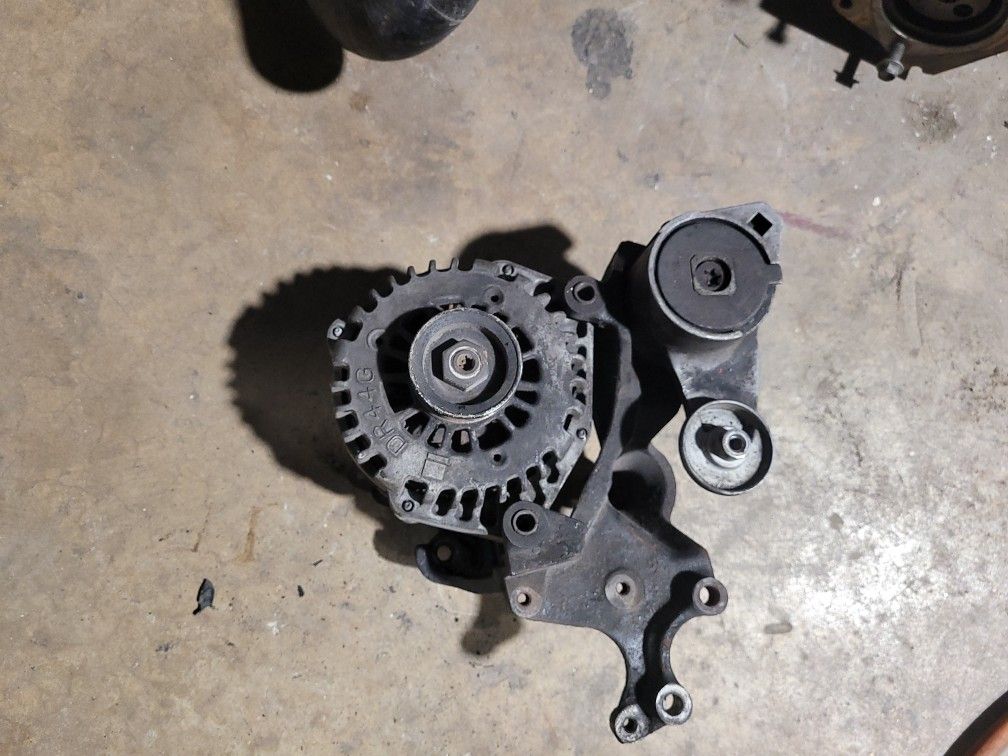 BOBCAT S300 ALTERNATOR